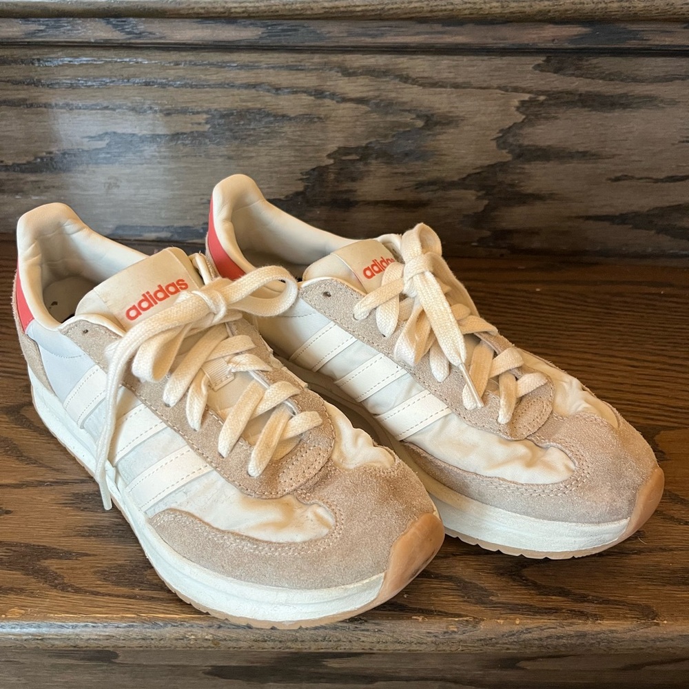 adidas Women’s Cream and Coral Accent Retro Runner Sneakers
